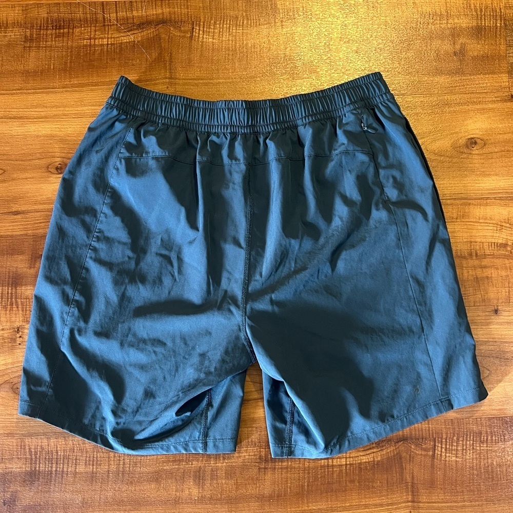 PELOTON 8” inch inseam Large Sessions Resistance Shorts - Men.Running, biking - Picture 6 of 6